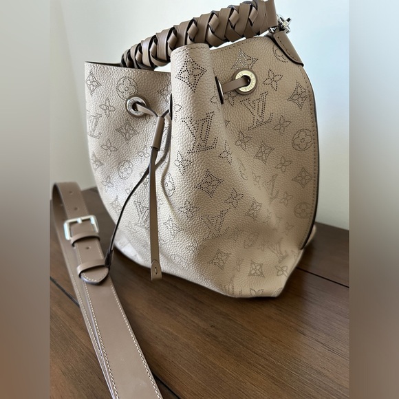 Louis Vuitton Muria bag - Picture 5 of 16